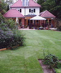 Landscaped garden in Croydon